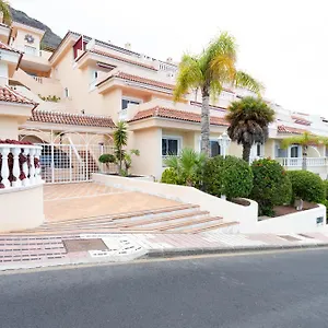 https://hermosas-vistas-al-mar-y-los-acantilados-apt-201.in-canary-islands.com