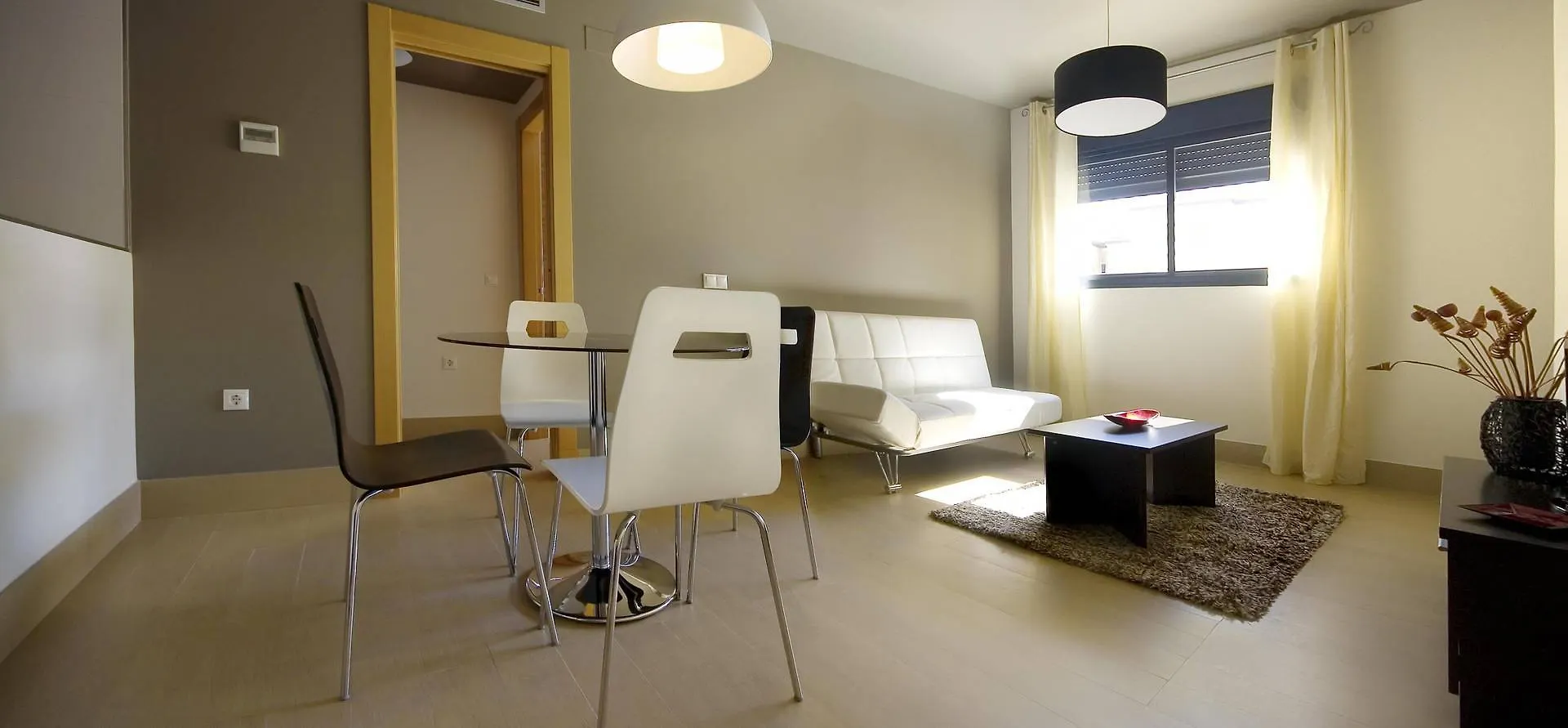 Apartment Apartamentos 16:9 Suites Almeria