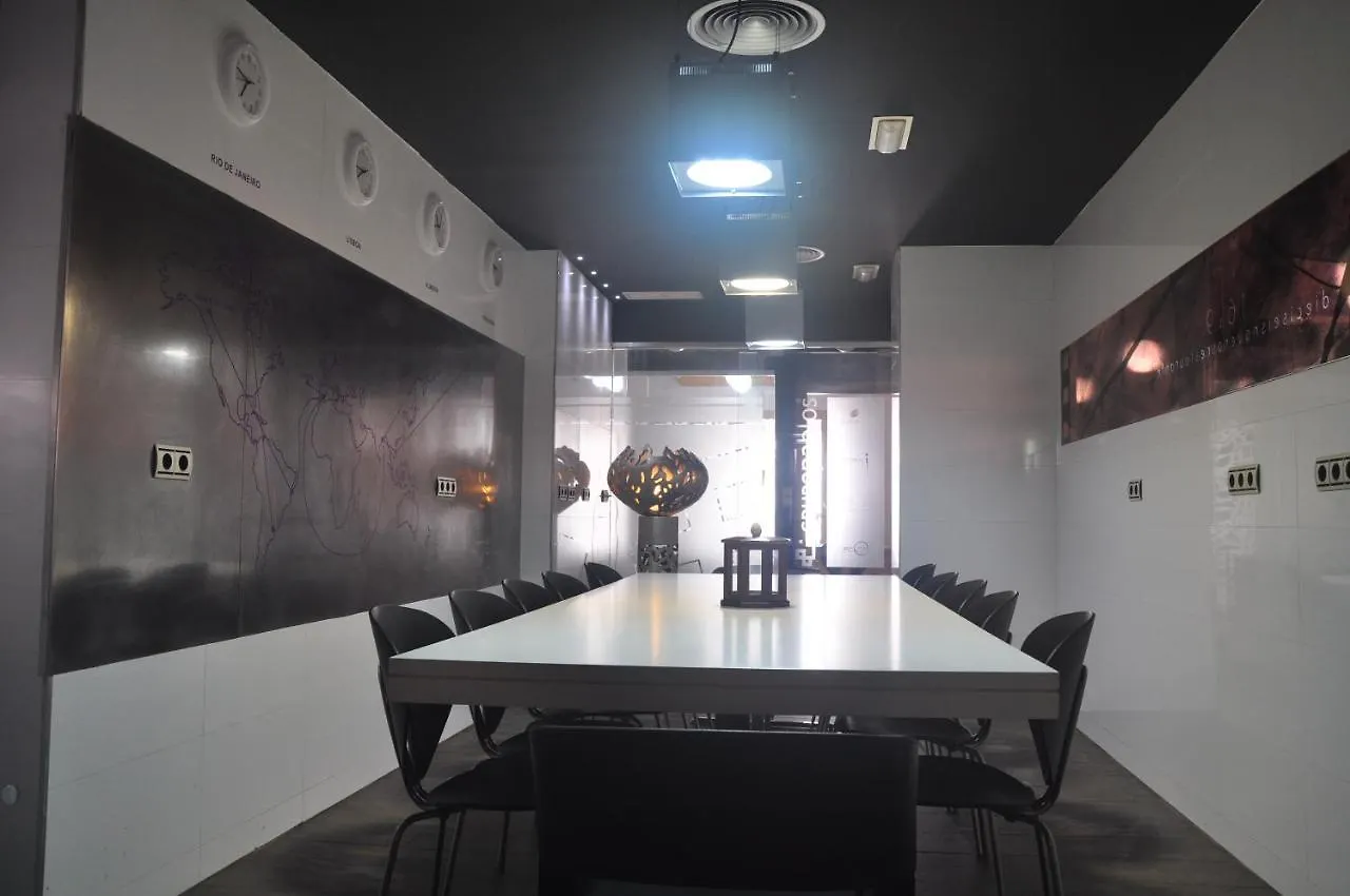 Apartamentos 16:9 Suites Almería Spanien