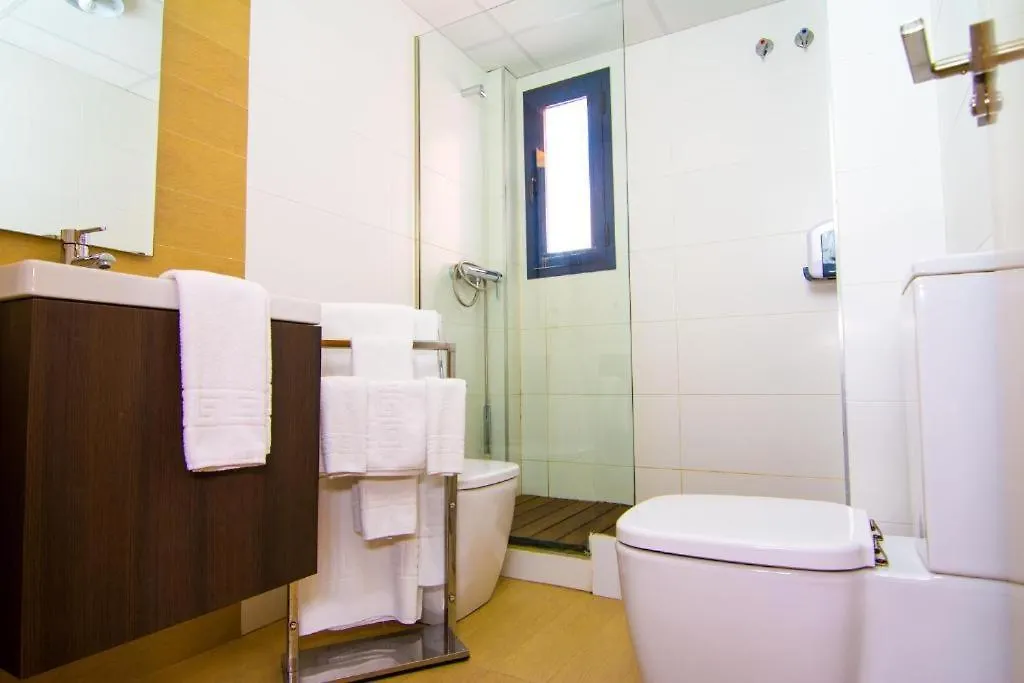 Apartamentos 16:9 Suites Almería Lejlighed