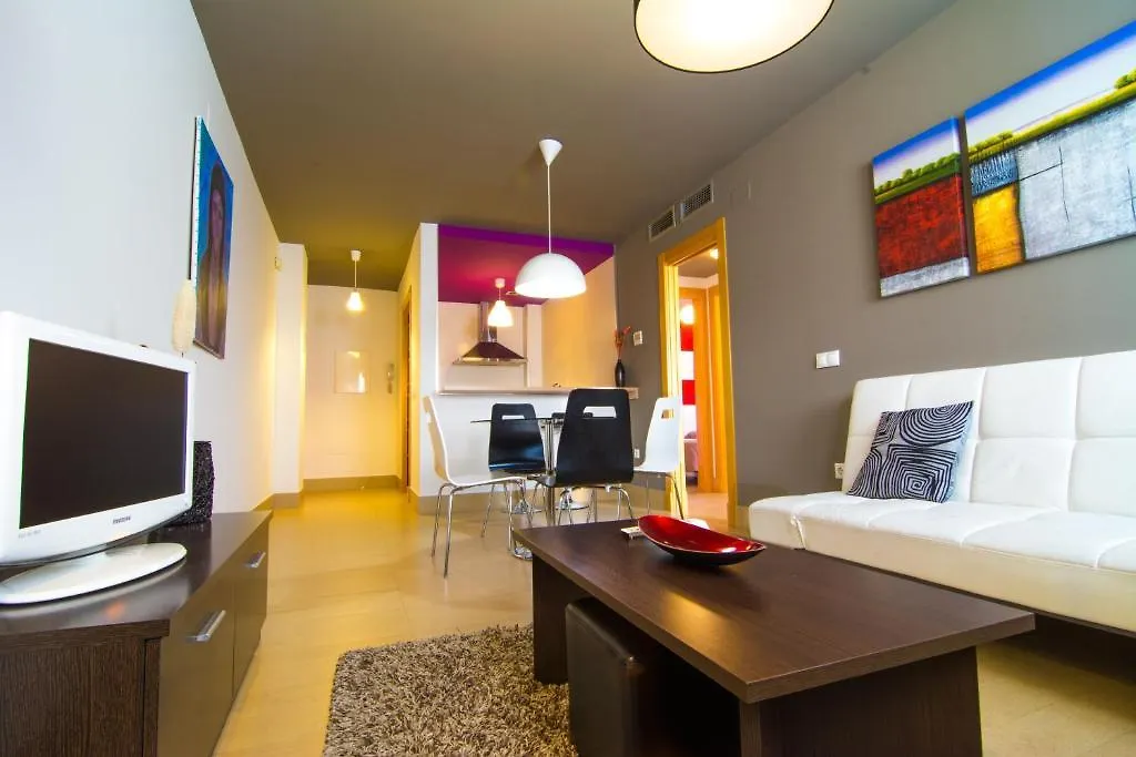 Apartamentos 16:9 Suites Almería Spanien
